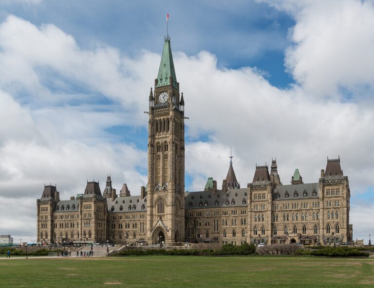 Ottawa spent at least $4.8M on unused Microsoft licences, records show