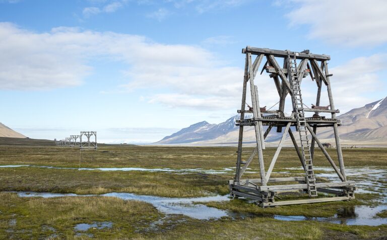 Longyearbyen residents told not to drink tap water as thawing permafrost leaches metals